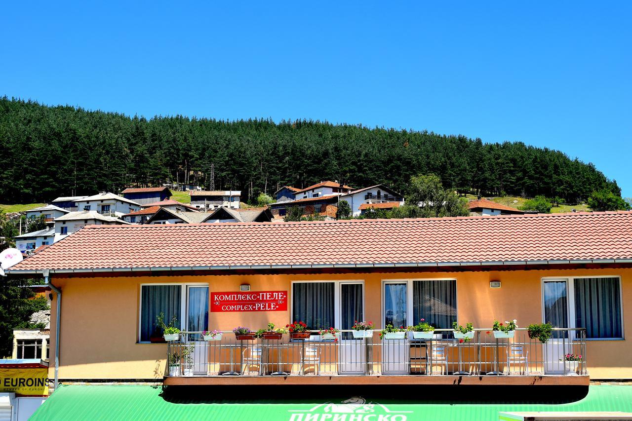 Complex Pele Hotel Zmeitsa Buitenkant foto